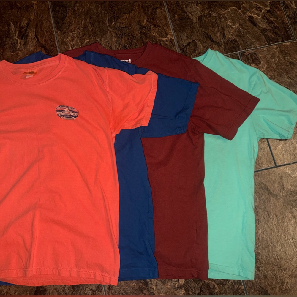 Large T shirt bundle - image 1